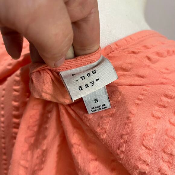 A New Day Coral Peach Waffle Knit Baby Doll Dress With Pockets Size Small - Picture 6 of 6